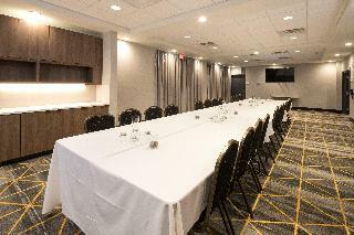 Holiday Inn Hotels And Suites Mount Pleasant