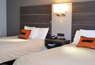 Hotel Clarion Inn & Suites Bowling Green