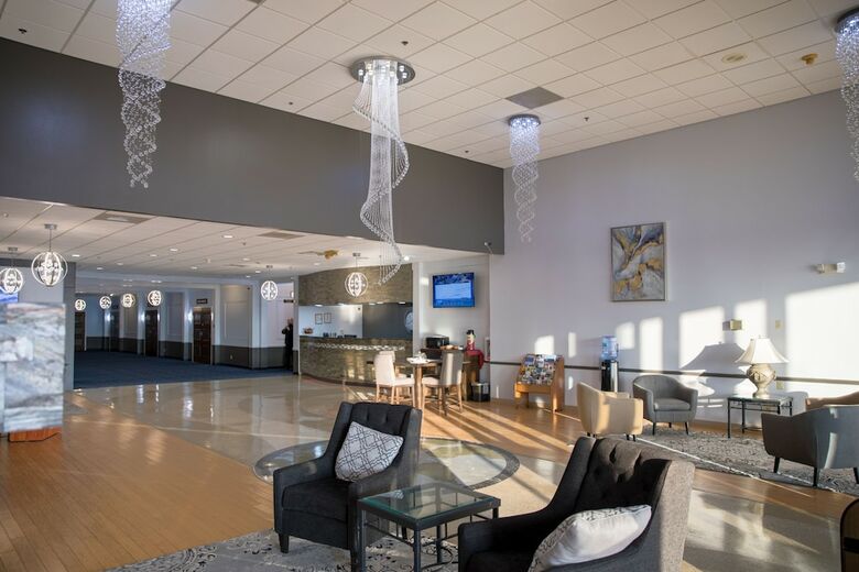Hotel Ramada Cedar Rapids