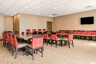 Hotel Comfort Suites Columbus Airport
