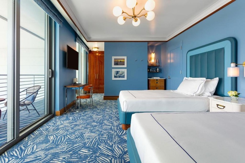 Hotel Mr. C Coconut Grove