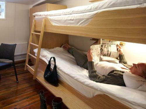 Albergue Stf Af Chapman