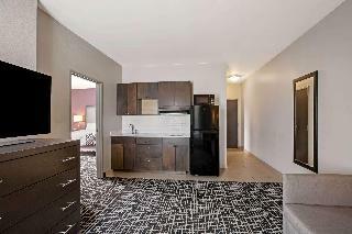 La Quinta Inn Suites By Wyndham York