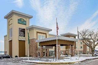 La Quinta Inn Suites By Wyndham York