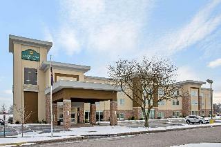 La Quinta Inn Suites By Wyndham York