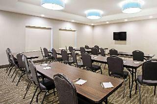 La Quinta Inn Suites By Wyndham York