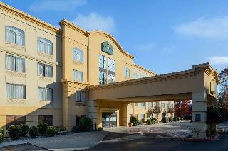 La Quinta Inn Suites By Wyndham Dalton