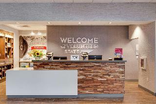 Hampton Inn Suites Nashville North Skyline Center