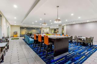 La Quinta Inn Suites By Wyndham Cullman