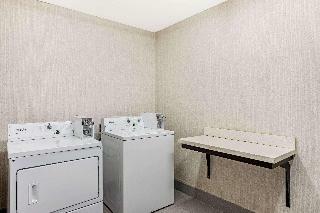 La Quinta Inn Suites By Wyndham Cullman