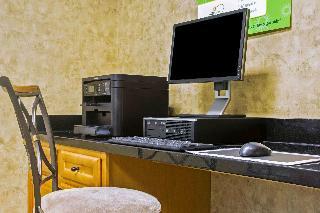 La Quinta Inn Suites By Wyndham Fort Smith
