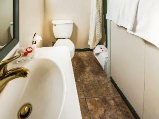 Oyo Hotel Ridgecrest Ca South China Lake