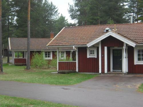 En�badets Camping & Hostel