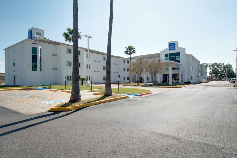 Hotel Motel 6 Brownsville