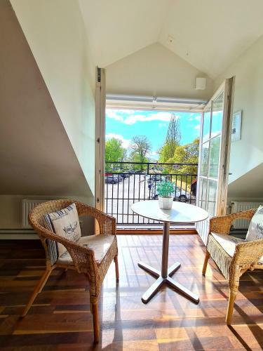 Hostal R�da Magasinet