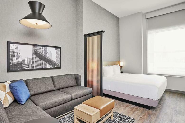 Hotel Hyatt Place Chicago Medical/university District