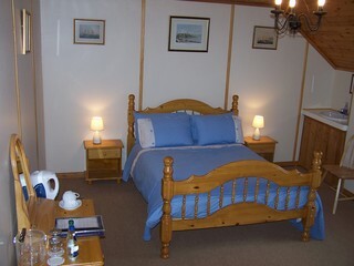 Bed & Breakfast Dromagowlane House
