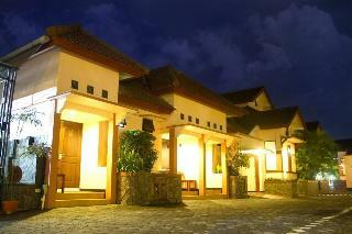 Atrium Resort  Hotel