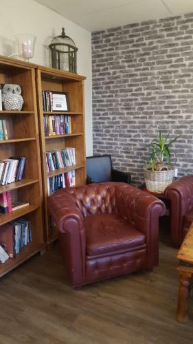 Hostel Above