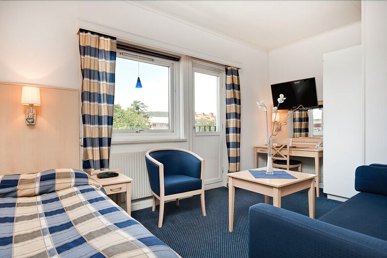Hotel J�mteborg