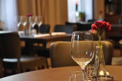 Hostal Hotel Kungsbacken