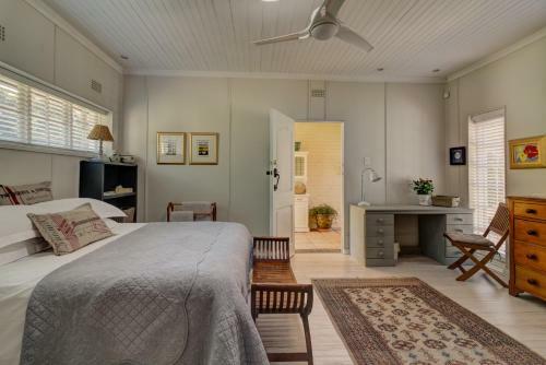 Bed & Breakfast Pin Oaks Bnb