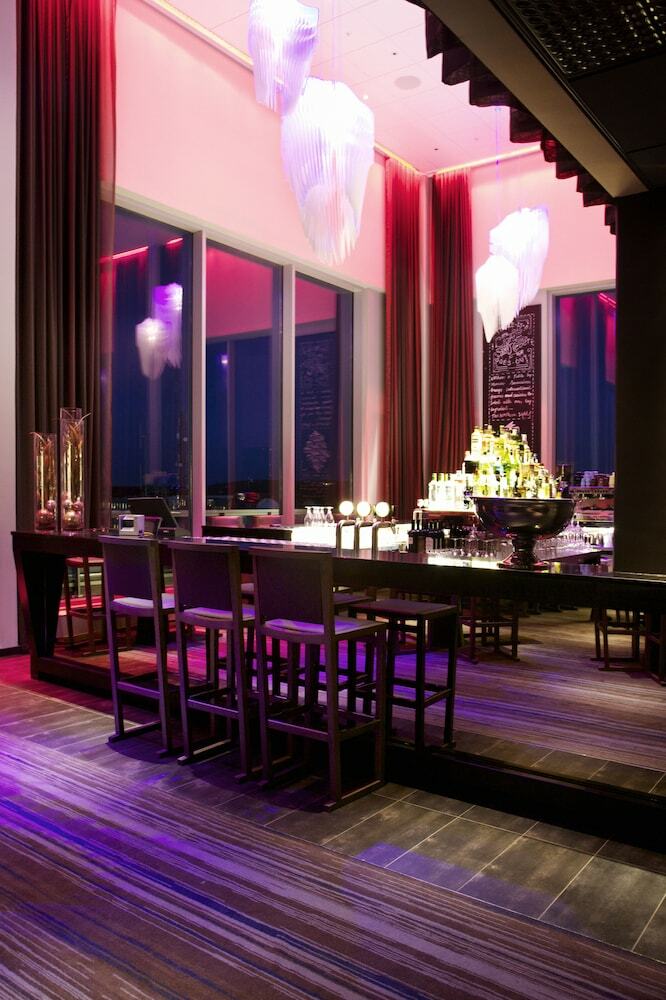 Clarion Hotel Sense
