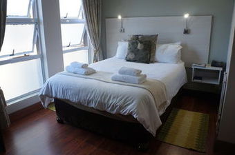 Hostal 314 On Clark Guest House