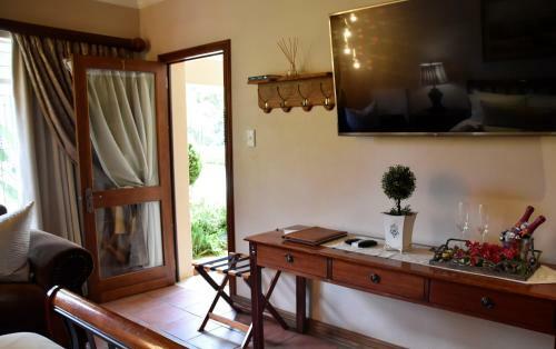 Hostal Lamor Guest House