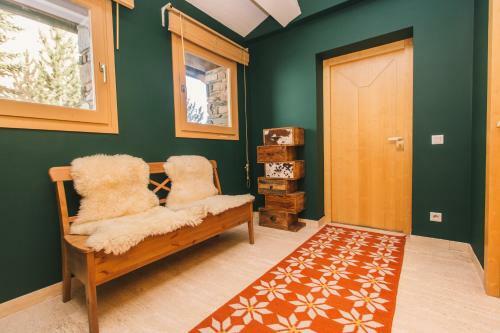 Unique Chalet Right On The Slopes With View And Pk