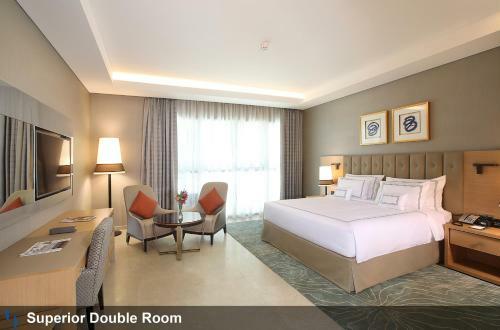 Grand Cosmopolitan Hotel