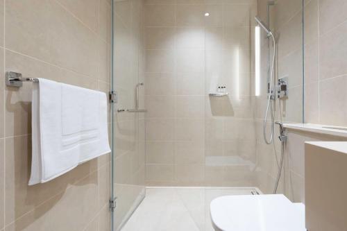 Guestready - Urban Apartment In Marina Gate Central Location!
