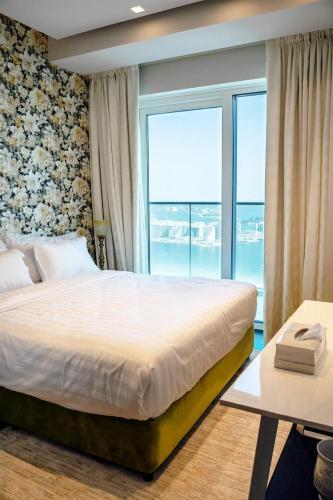 Apartamento Blue Ocean Holiday Homes - (Damac Heights )
