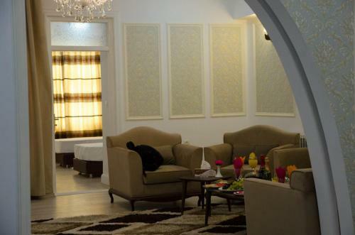 Arg Hotel