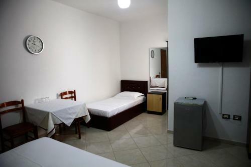 Hotel Tirona