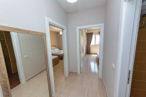 Ponari S Hotel