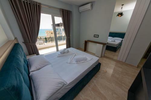 Ponari S Hotel