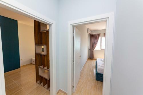 Ponari S Hotel