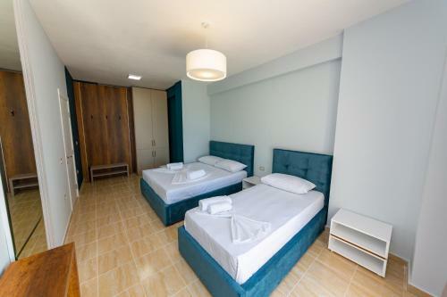 Ponari S Hotel
