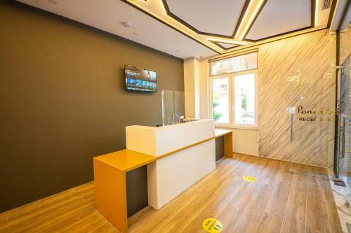 Ponari S Hotel