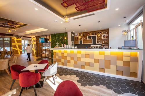 Ponari S Hotel