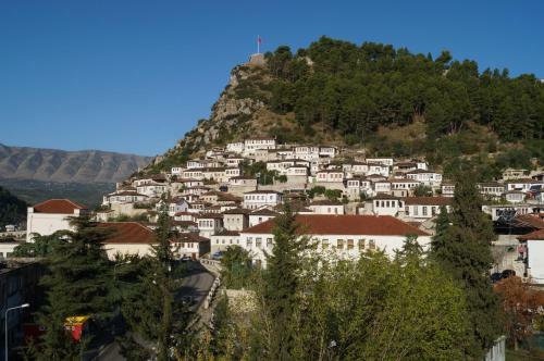 Portik Hotel