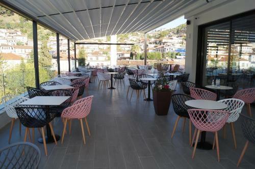 Portik Hotel