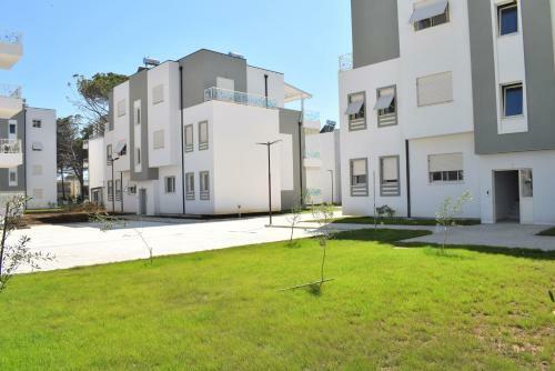Perla Grey Apartment - 191