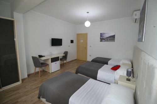 Hotel Aulona