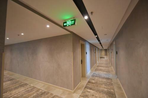 Iliad Hotel