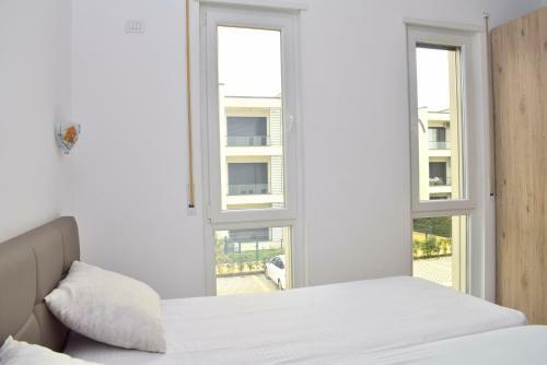 Rose Apartment - 240