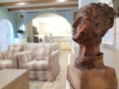 Limani Luxury Apartment Beachfront 1