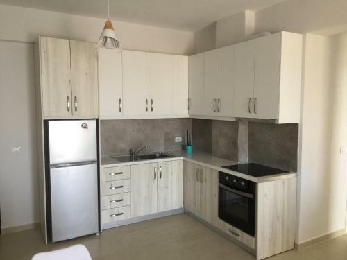 Marina Apartments - Seaview