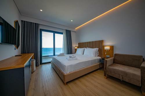 El Primero Hotel